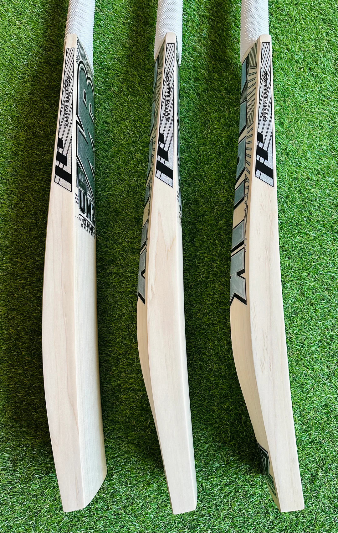 MB Malik Game changer cricket bat