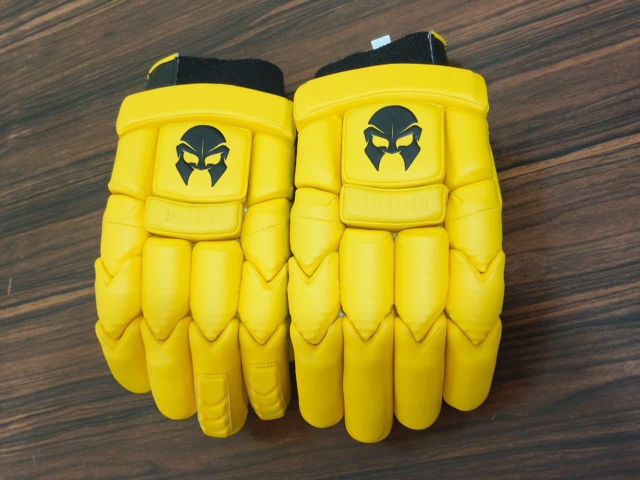 Phantom PS7 Batting Gloves